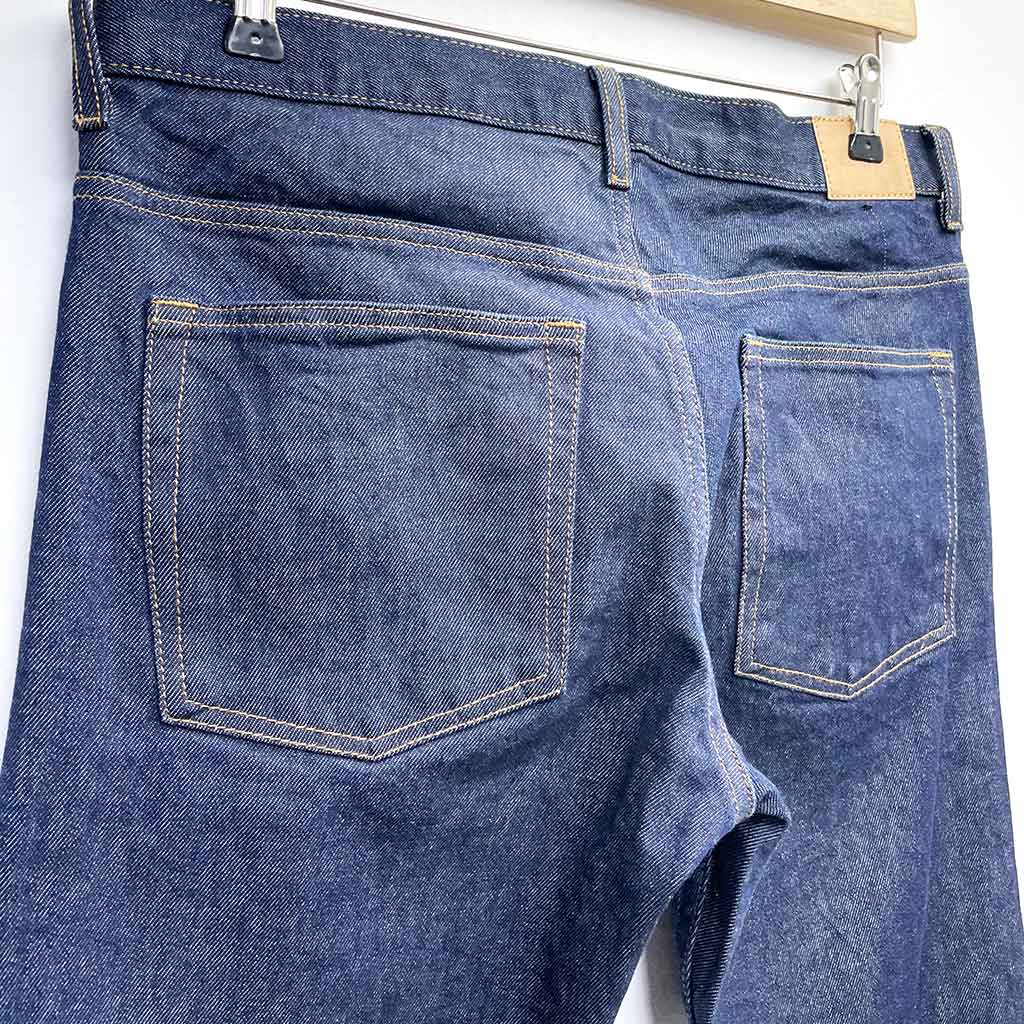 weekday(2225-4)