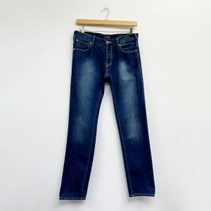 armani_5372