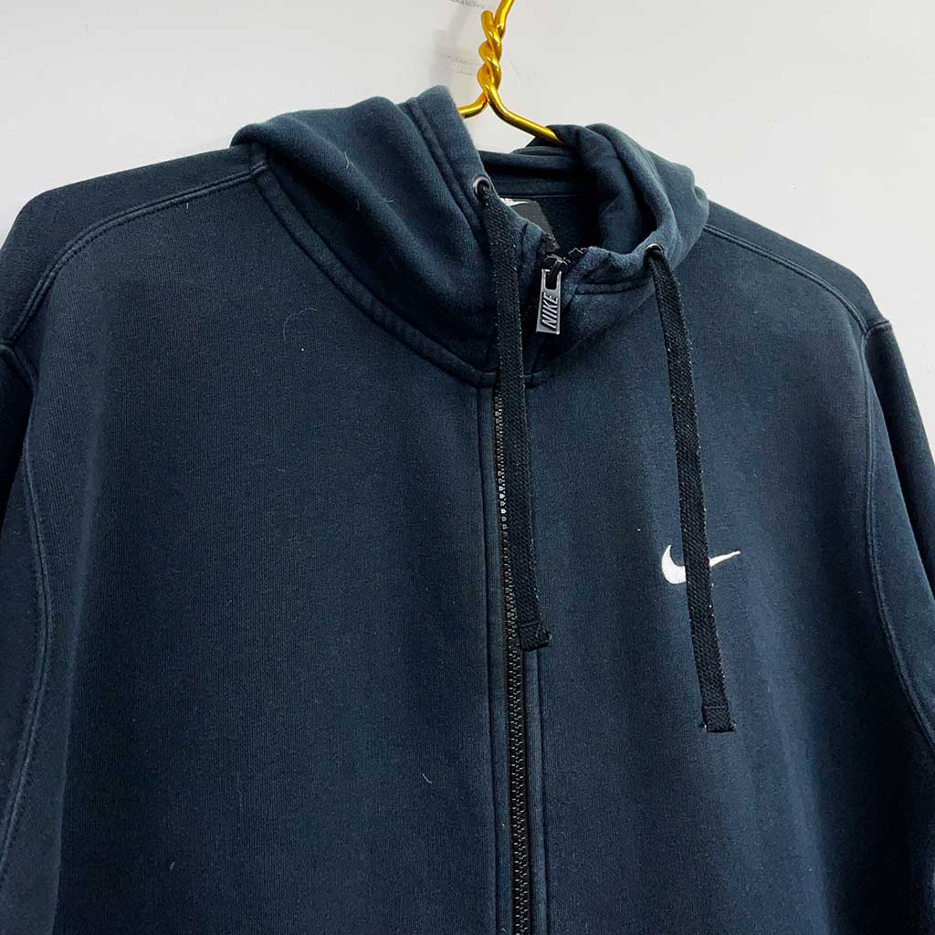 nike_7041_2