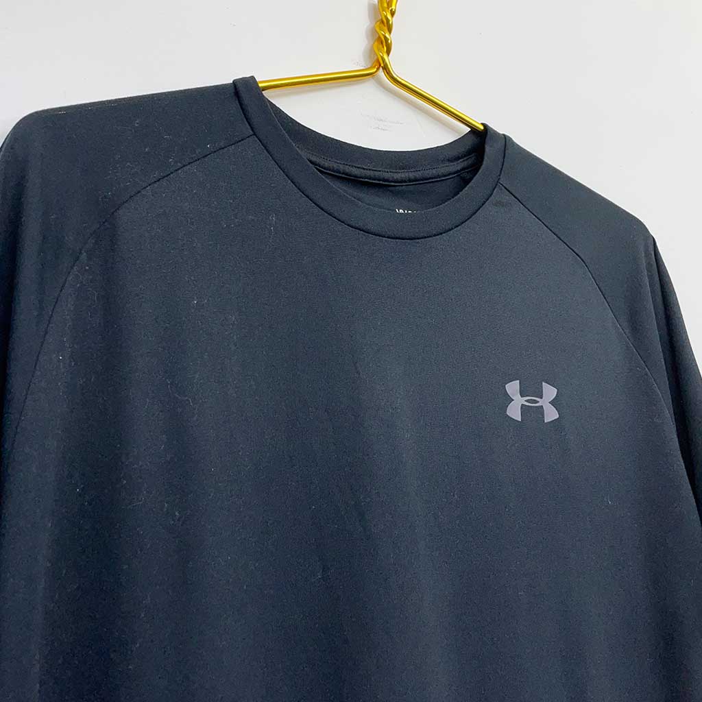 under_armour_7056_2