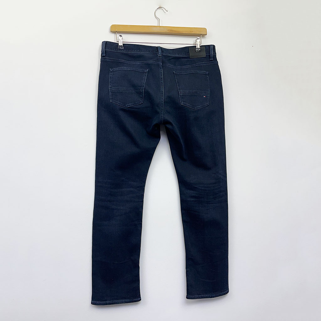 tommy_hilfiger_8484_3