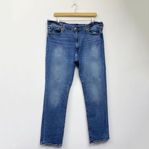 levis_9002
